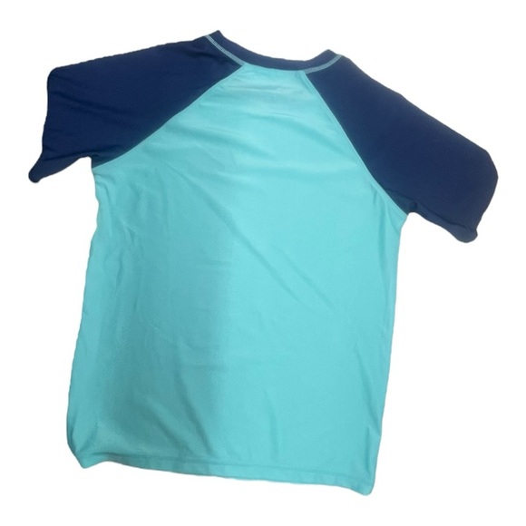 ThereAbouts Kids Swim Shirt - Blue M 10/12
Surf’s up - Picture 2 of 4